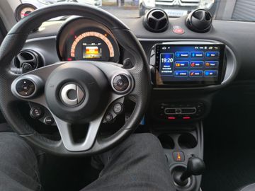 Bild 11 Smart fortwo coupe prime Automatik CarPlay Allwetter