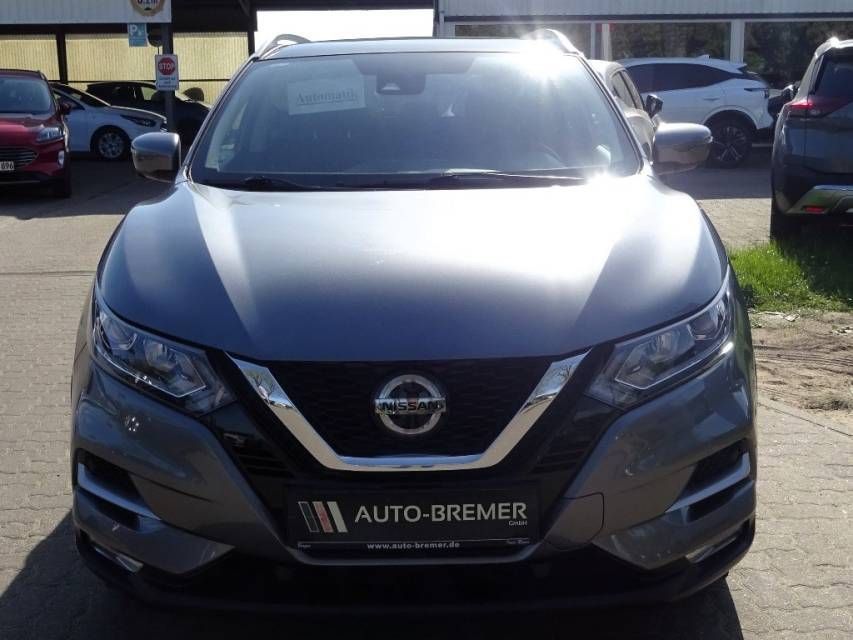 Fahrzeugabbildung Nissan QASHQAI 1.3 DIG-T  DCT-Automatik Zama