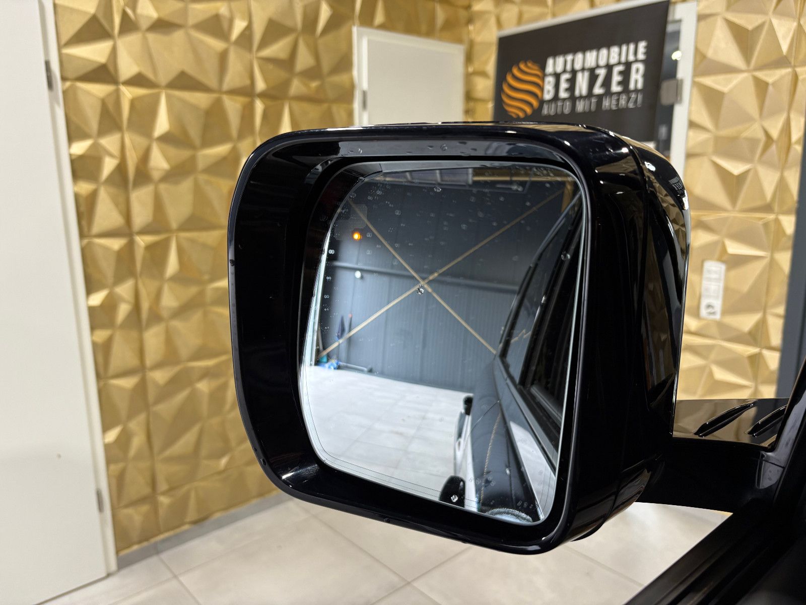 Fahrzeugabbildung Land Rover Defender 110 X-Dynamic HSE/PANO/360°/AHK/APPLE/