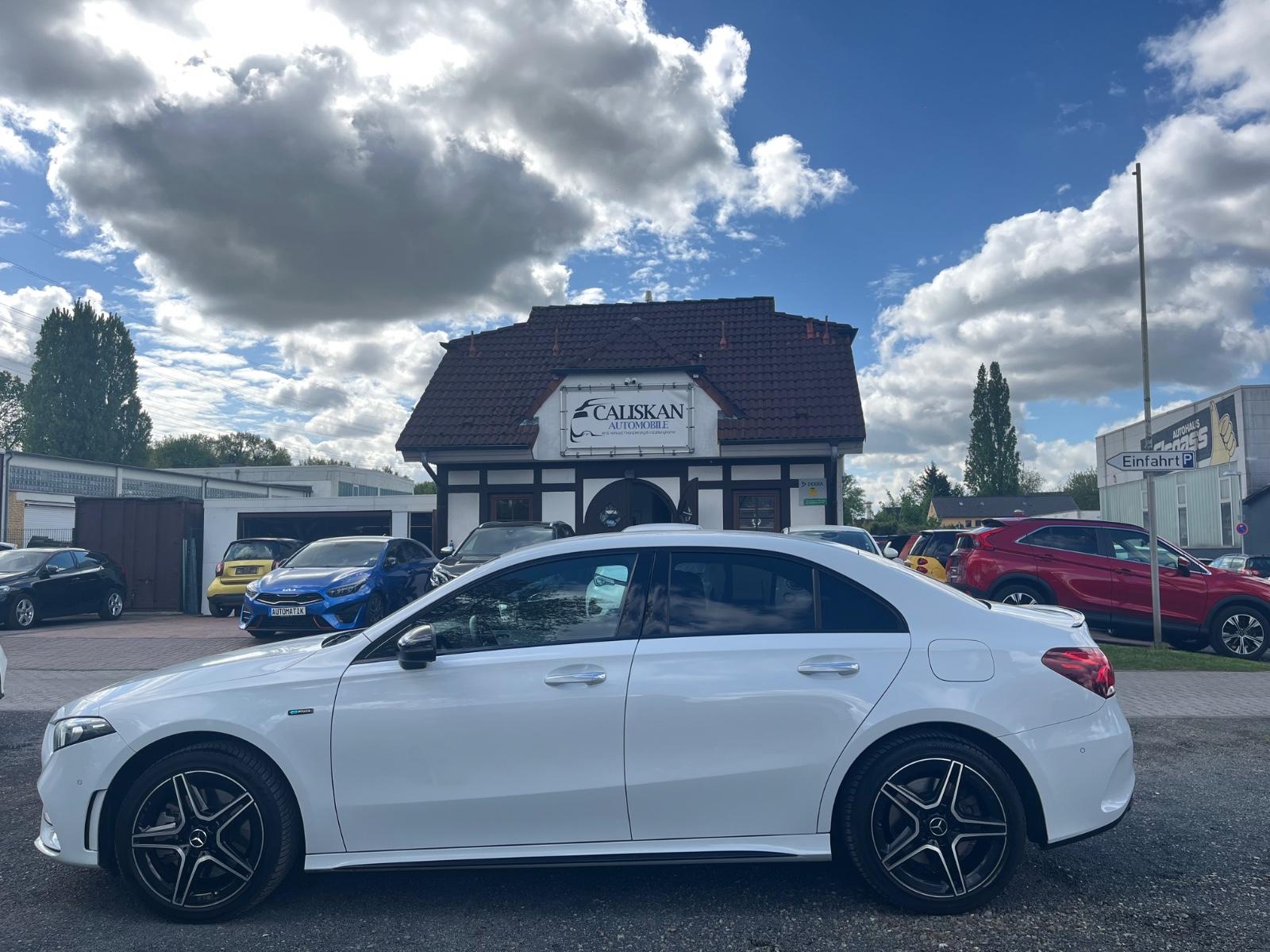 Mercedes-Benz A 250 e Edition 2020 *AMG LINE