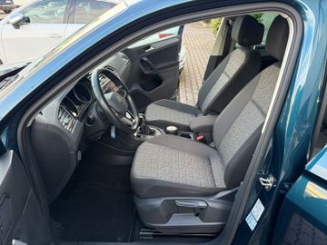 Volkswagen Tiguan - 12
