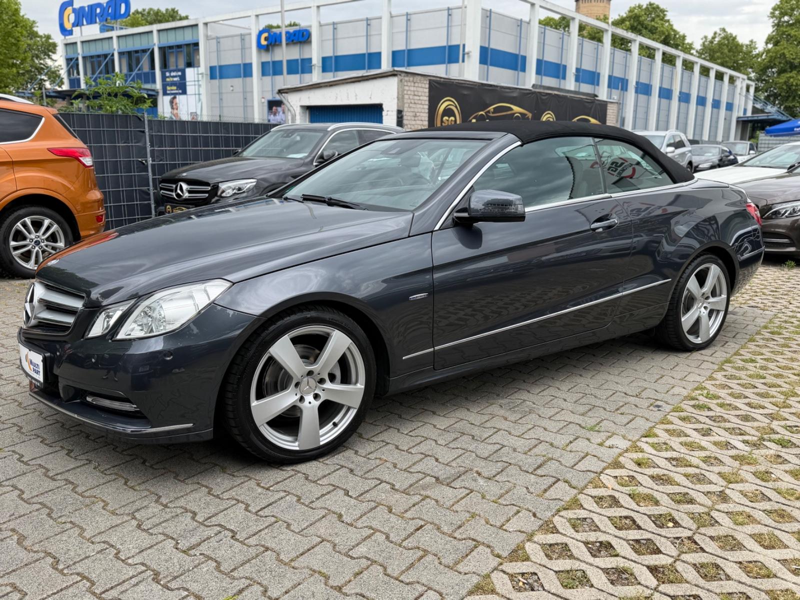 Mercedes-Benz E 250 CDI Cabrio Aut.*PDC*Navi*Tempo*LM