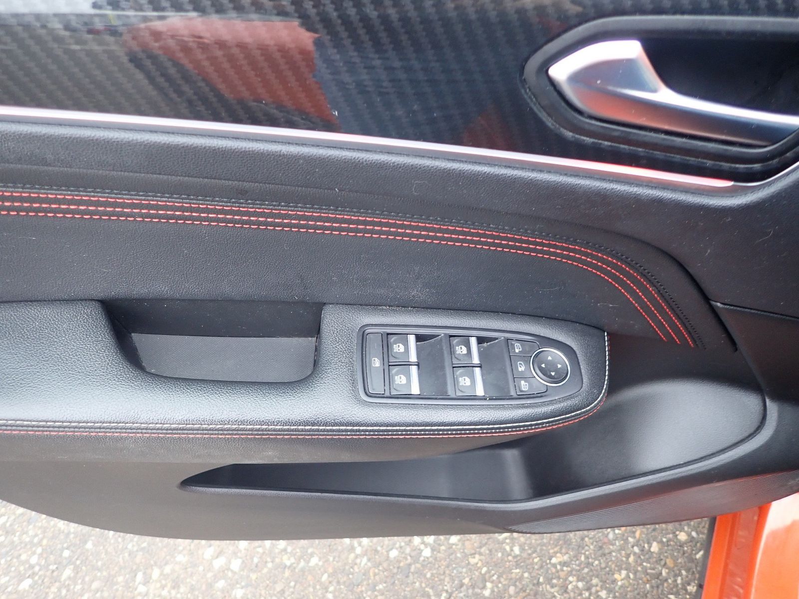 Fahrzeugabbildung Renault Arkana R.S. Line E-TECH 145