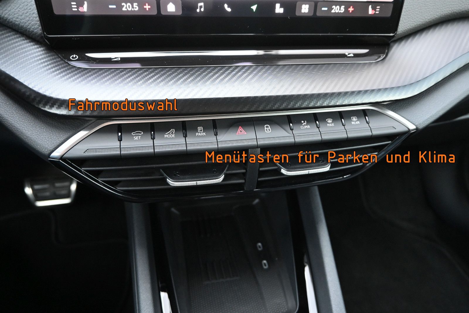 Fahrzeugabbildung SKODA Octavia 2.0 TDI DSG Sportline Combi °ACC°AHK°HUD