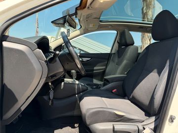Nissan Qashqai - 11