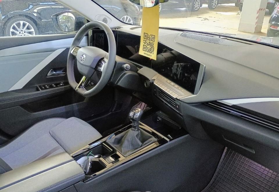 Fahrzeugabbildung Opel Astra ST 1.5D ELEGANCE NAVI/LED/KAMERA/SH/VIRT.
