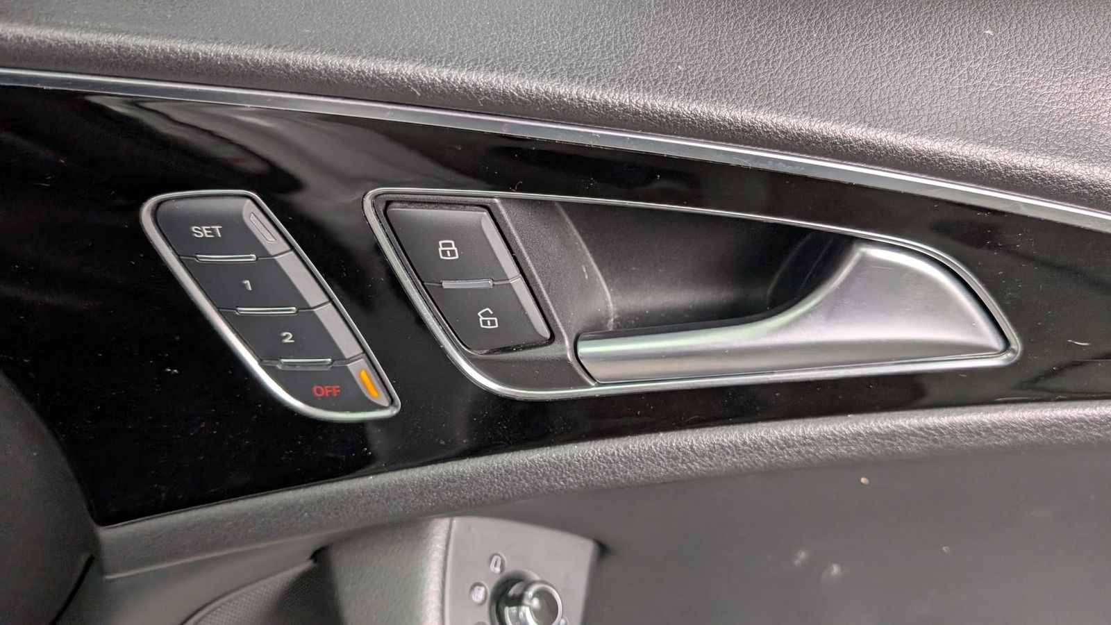 Fahrzeugabbildung Audi A6 3.0 TDI quattro* Xenon * Memory * Schiebedach
