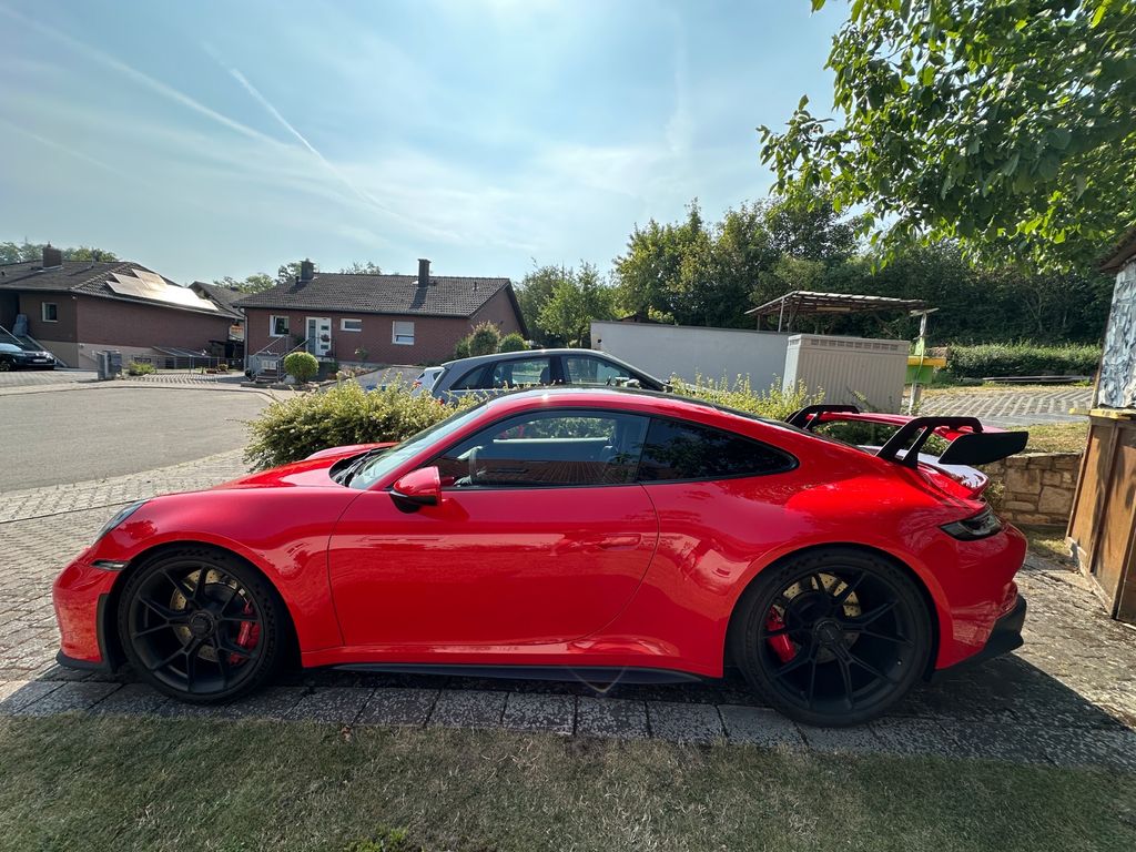 Image of Porsche 992