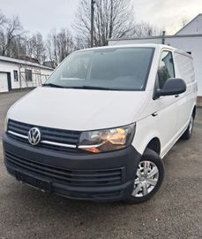 Volkswagen T6 Transporter - 1