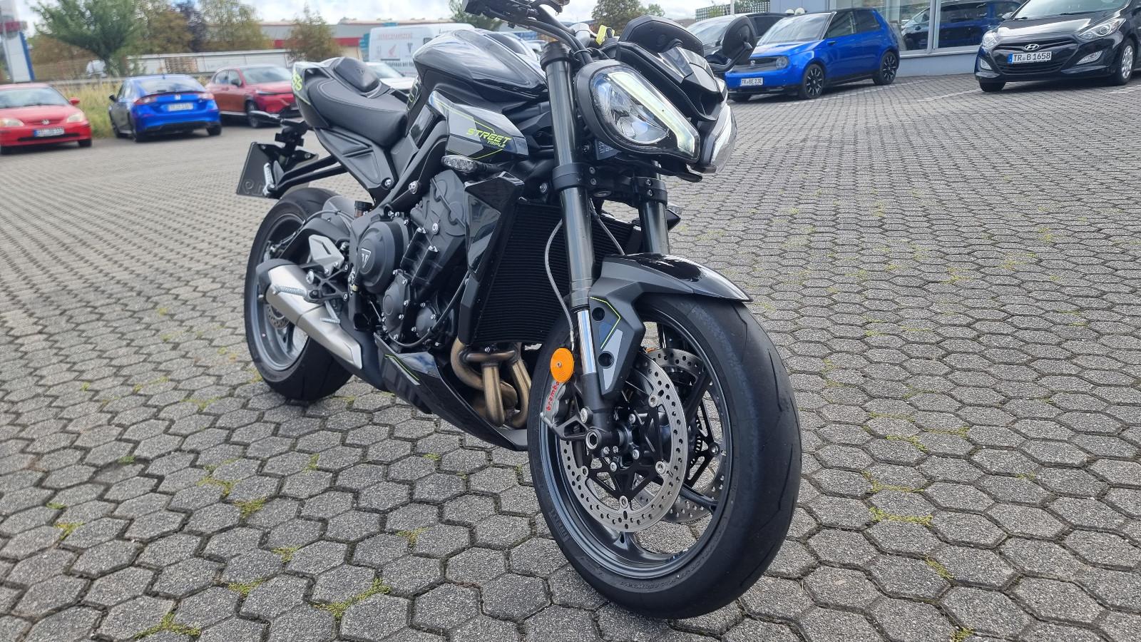 Triumph Street Triple 765 RS - Update mit Zubehör