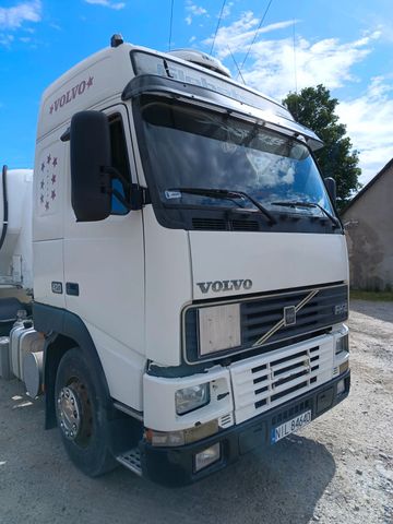 Volvo FH12 420KM