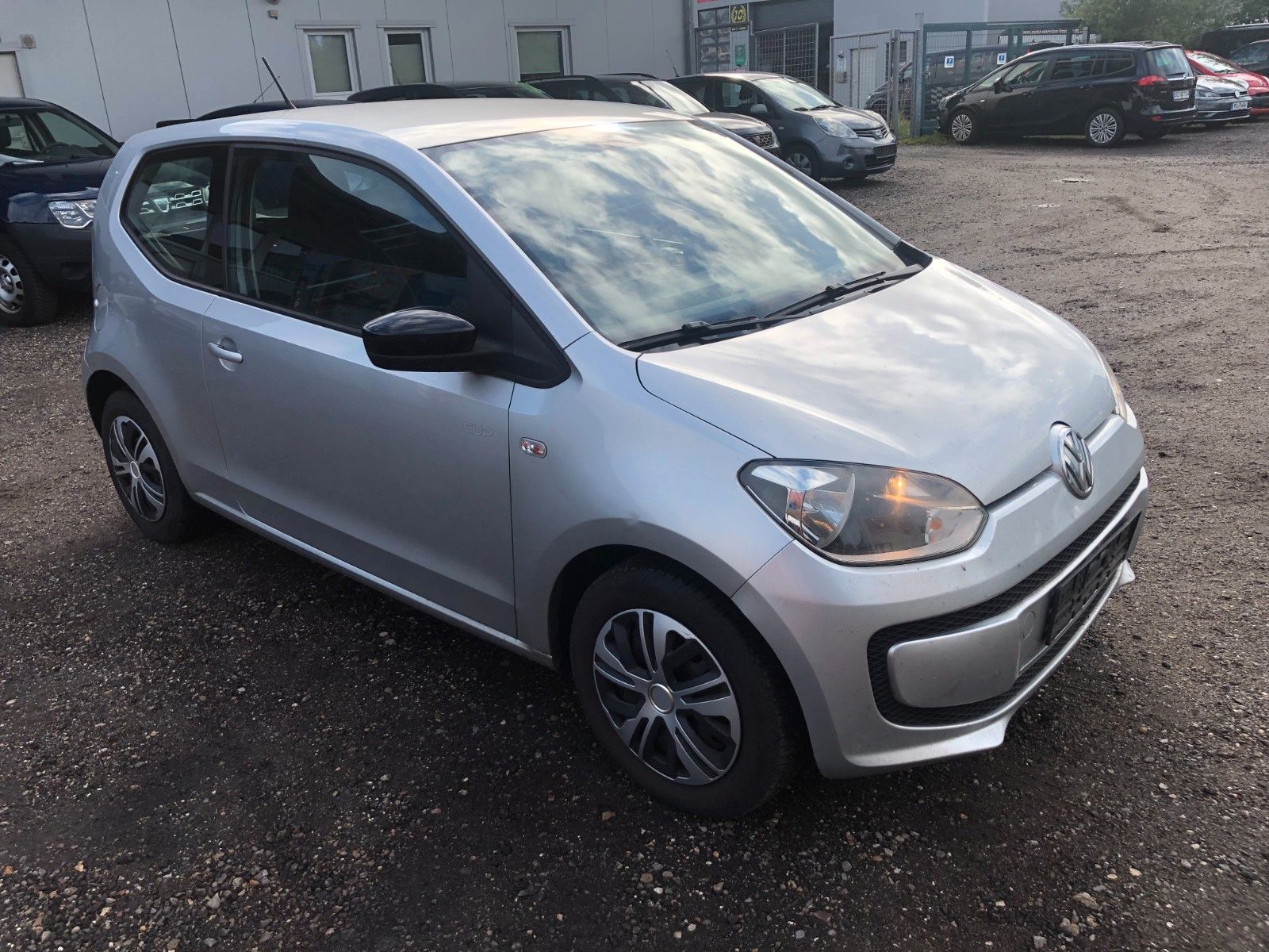 Fahrzeugabbildung Volkswagen up! cup up! BMT