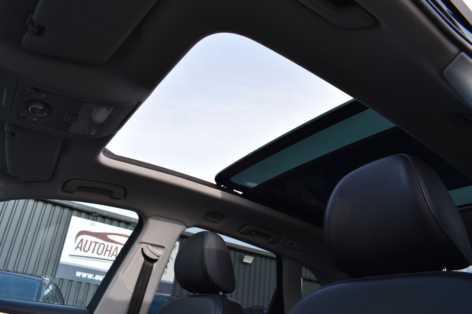 Fahrzeugabbildung Audi Q5 2.0 TDI 130 kW quattro S Line AHK  20*