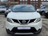 Nissan Qashqai 1.6 Acenta+ PDC*AHK*Navi*Kamera* - Nissan Qashqai Acenta mit Diesel-Antrieb