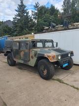 Hummer H1 - scheckheftgepflegte Hummer H1