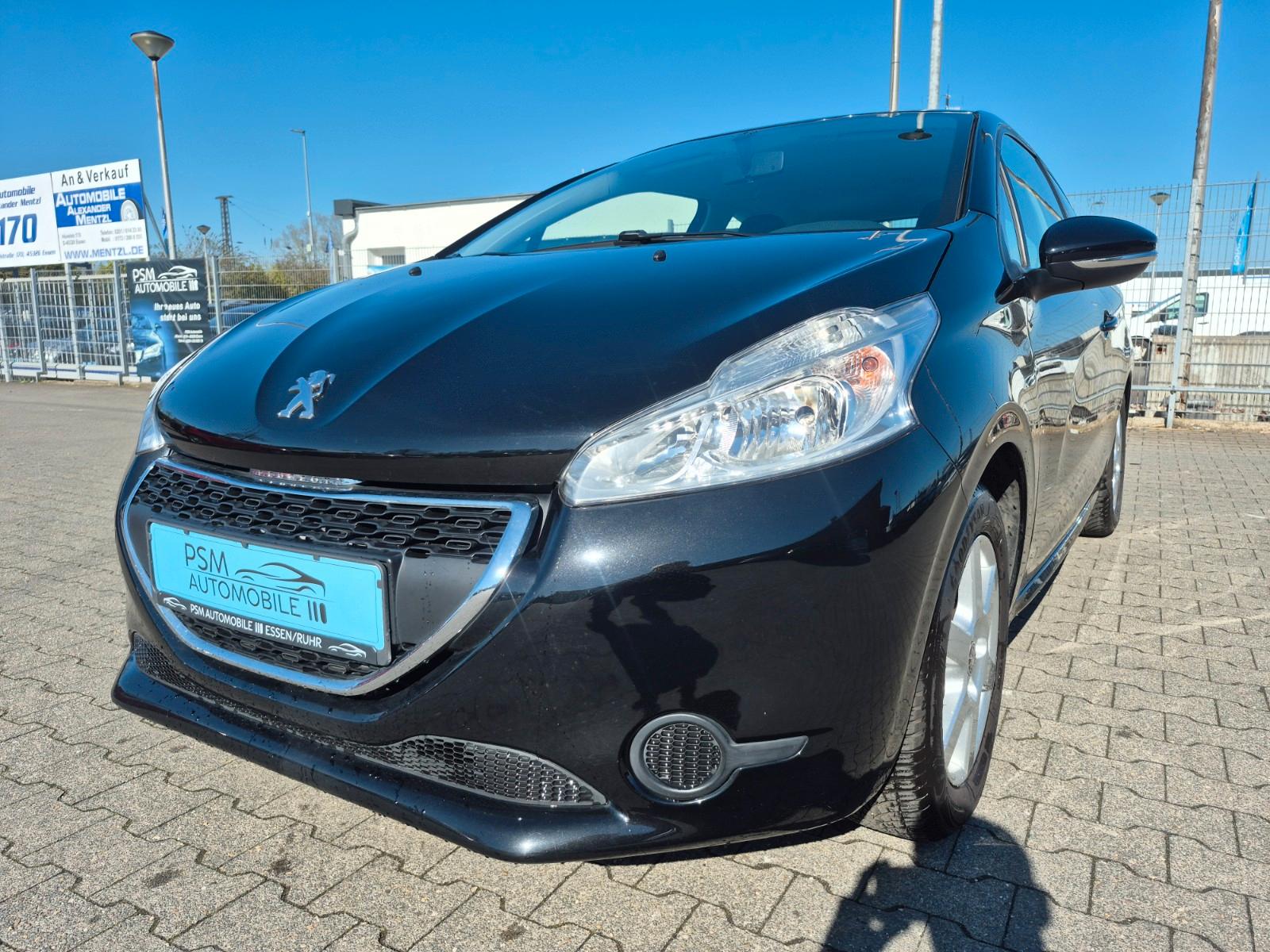 Peugeot 208 Active Klimaanlage PDC