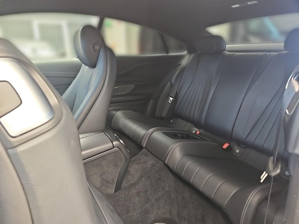 Fahrzeugabbildung Mercedes-Benz E 400 d 4M Coupé AMG ACC Sitzklima Airmatic HUD