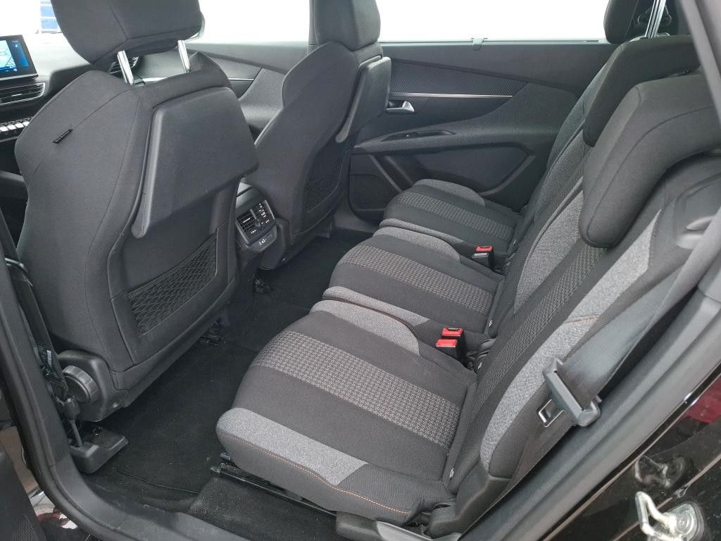 Fahrzeugabbildung Peugeot 5008 Active Pack 1.2T NAVI/LED/SHZ/PDC&CAM/AHK