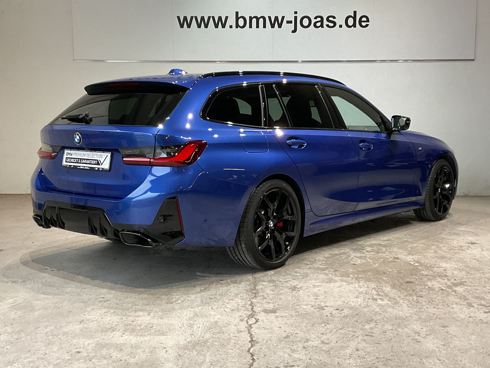 Fahrzeugeinzelansicht 17 Fahrzeugabbildung BMW M340d xDrive |M-Sportpaket pro |Panorama-Glasdac