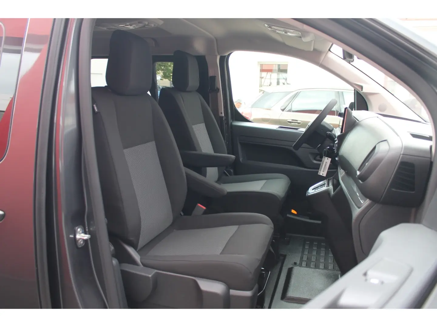Citroën Jumpy Kombi M L2 AHK Navi Kamera Klima-Paket DAB