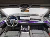 BMW 750 - Vorschau Bild 13