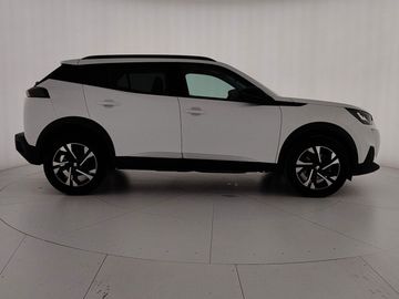 Peugeot 2008 - 8