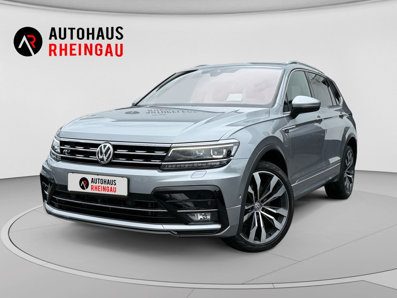 Fahrzeugabbildung Volkswagen Tiguan Allspace 2.0 TDI R-LINE 7 SITZE 20" AHK