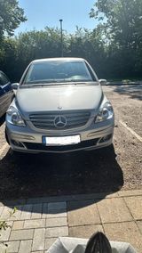 Mercedes-Benz B 150 - - Mercedes-Benz B 150 aus 2006