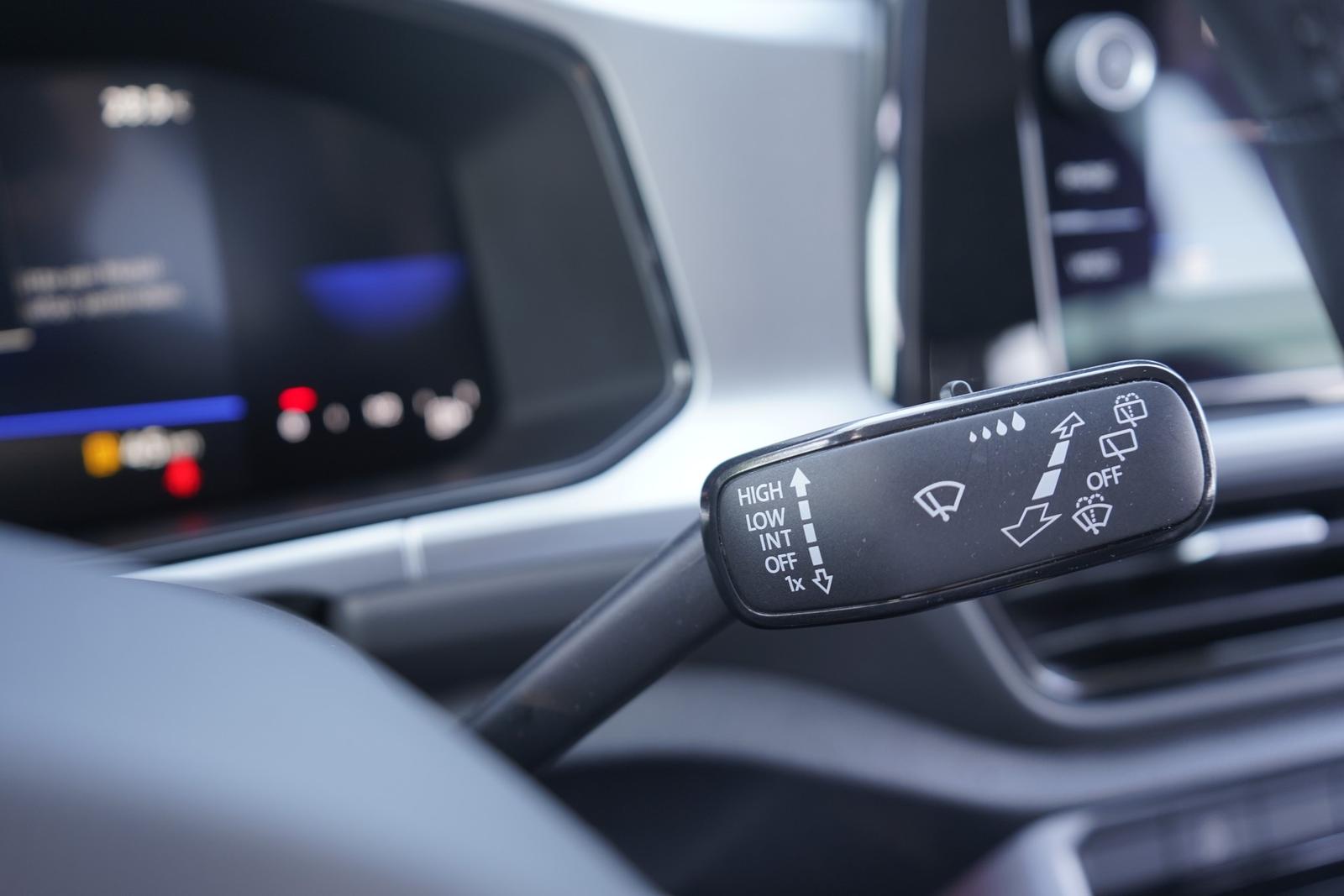 Volkswagen T-Roc 1.0 TSI LED Navi App-Connect, миниатюра 19