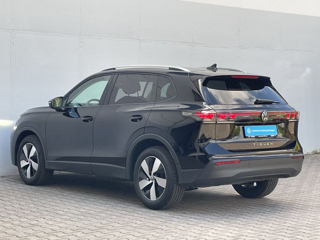 Tiguan 2.0 TDI DSG Life AHK/360°Kamera/ACC/Navi 