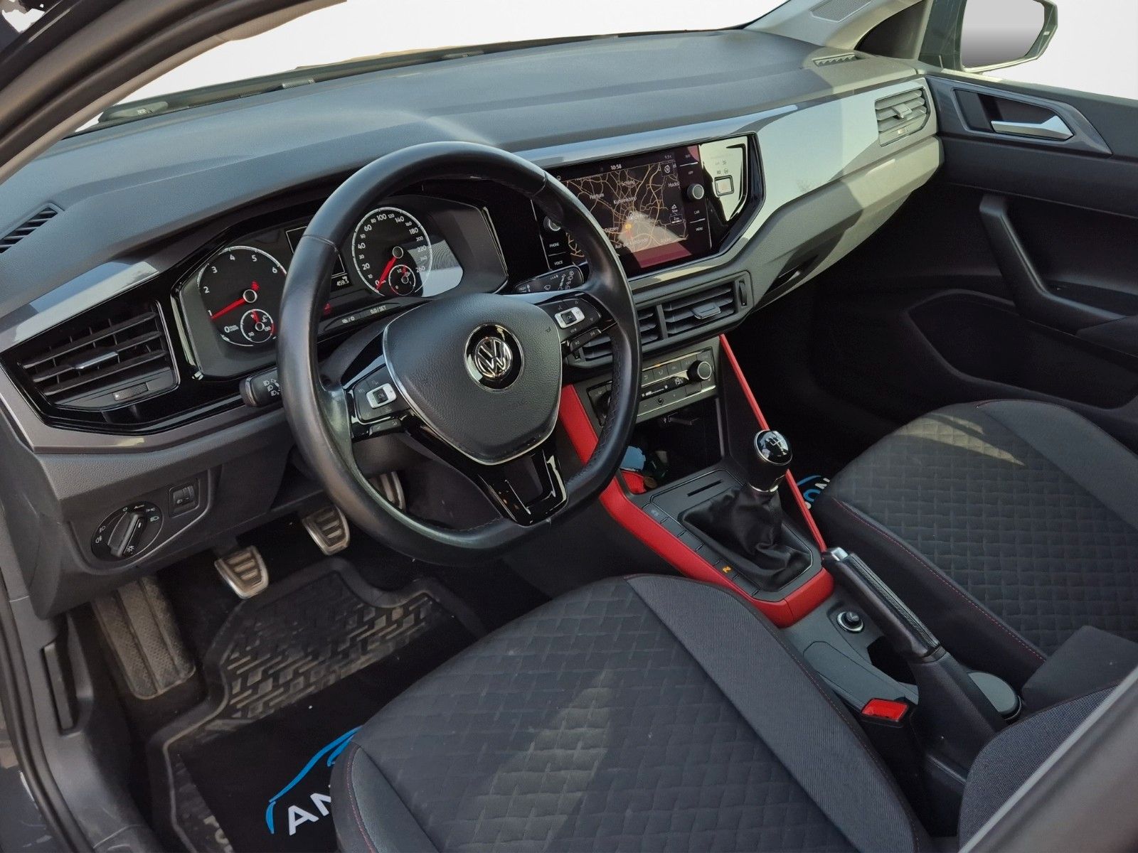 Fahrzeugabbildung Volkswagen POLO JOIN ACC NAVI KLIMAAUT TEL SHZ KAM ALLWETT