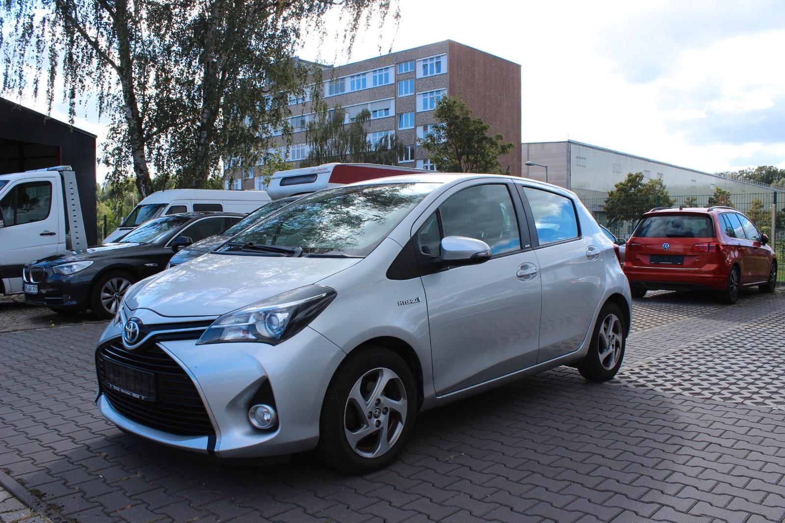 Toyota Yaris Edition-S Hybrid °KAM° NAVi° STZHZ° Klima