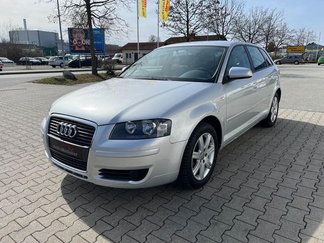 Audi A3 Sportback 1.6 FSI Attraction