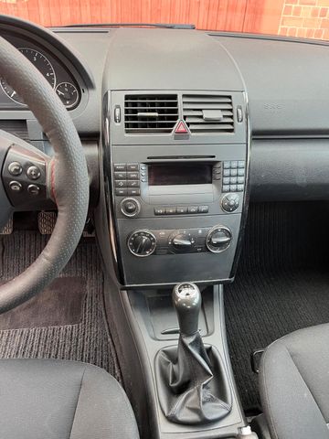 Mercedes-Benz A 160 A -Klasse (BM 169)(06.2004->)*TÜV/AU NEU Bild 9