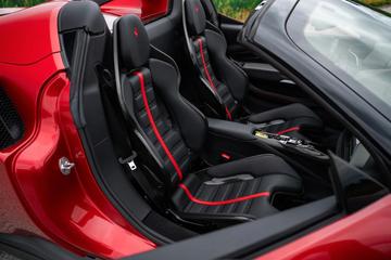 2023 Ferrari 296 GTS — миниатюра 26