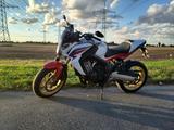 Honda CB 650 F (AKRAPOVIC) - Honda Motorräder in Köln