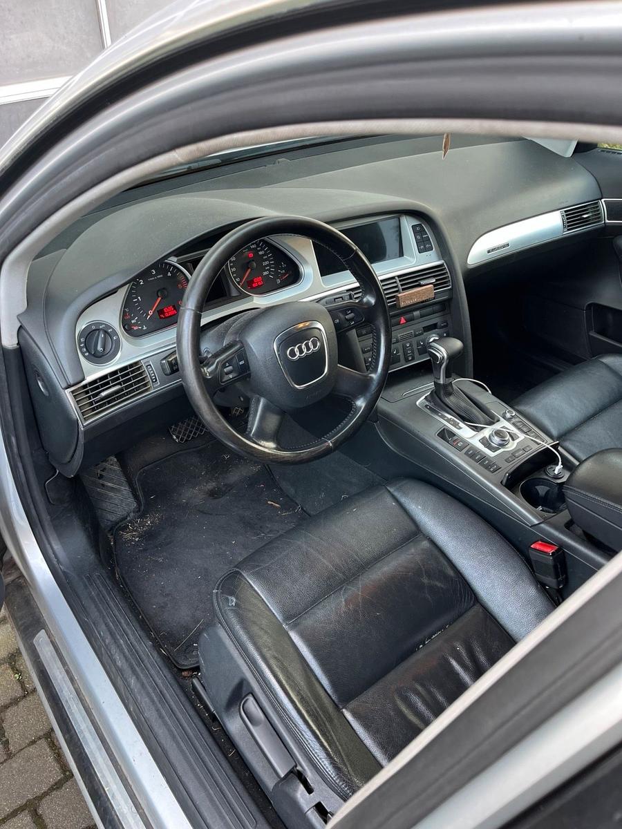 Audi Quattro 2006 — photo 8