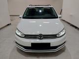 Volkswagen Touran Comfortline ACC RFK PANO 7-Sitz Massage - Jahreswagen: 7 Sitzer