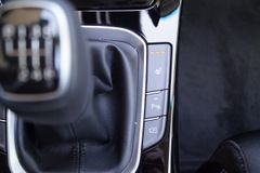 HYUNDAI i30 1.0 T-GDI NAVI-KAMERA-LED-TEMPOMAT-SHZG-2xPD