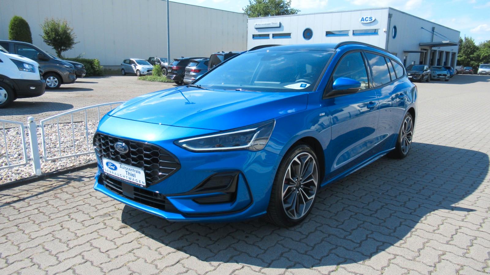 Ford Focus ST-Line X Panorama 18`` Matrix B&O ACC TWA
