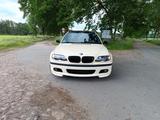 BMW 330i touring e46 MPaket H&K uvm. 19zoll rostfrei - BMW 330 Kombi 330i e46 mit Benzin-Antrieb
