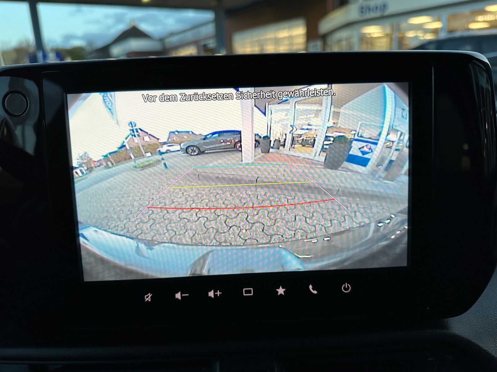 Fahrzeugabbildung Suzuki Swift 1.2 Dualjet Hybrid Comfort+ ACC/Navi/LED