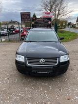 Volkswagen Passat Variant Comfortline Family TÜV NEU - Volkswagen aus 2002: Kombi