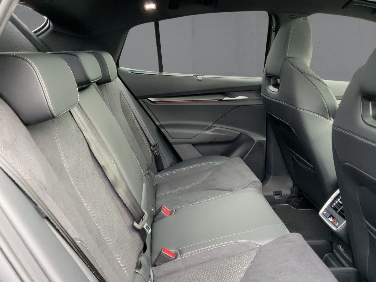 Skoda Enyaq - Bild 12