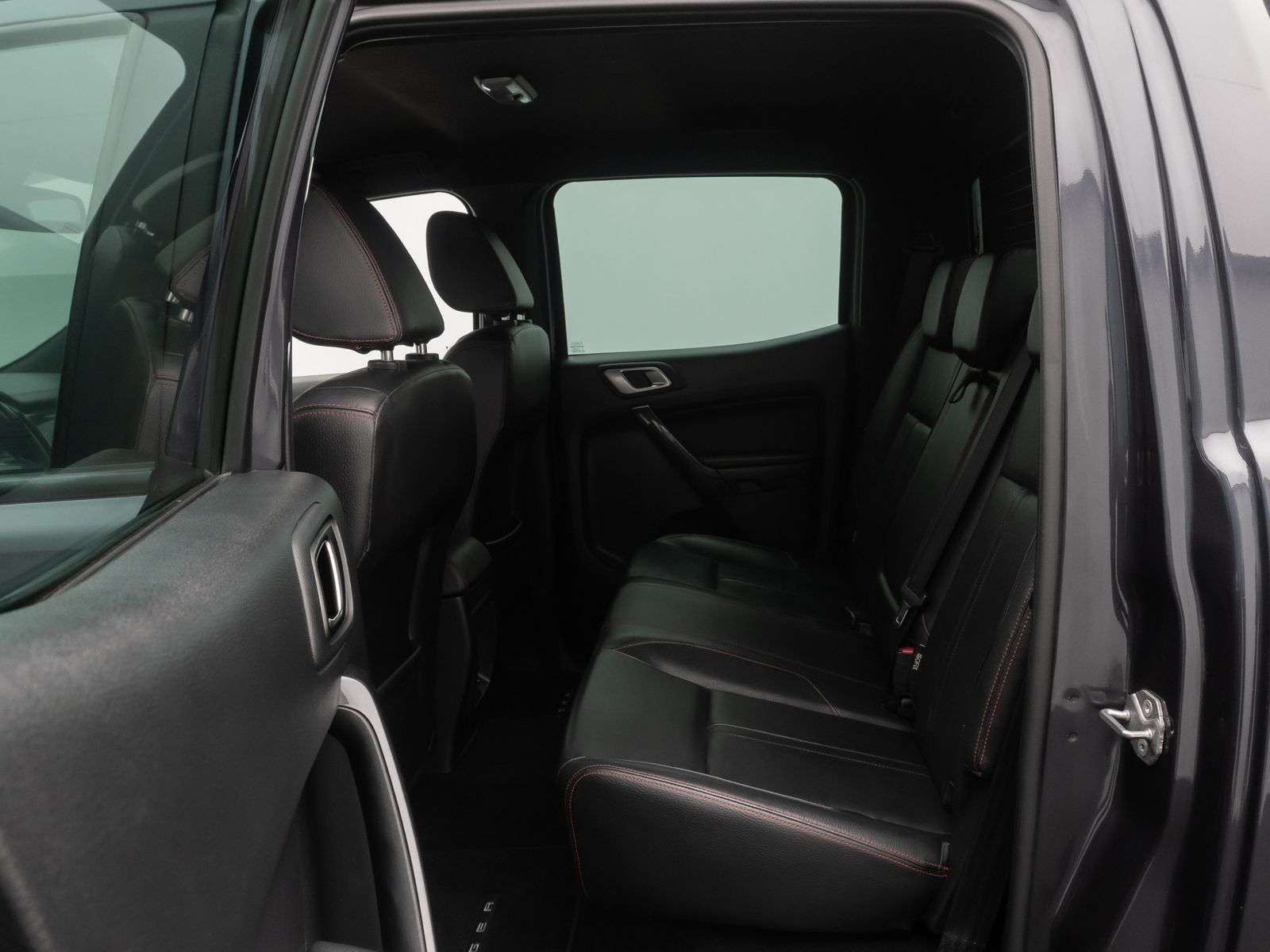 Fahrzeugabbildung Ford Ranger Wildtrak Doppelkabine 4x4 Thunder