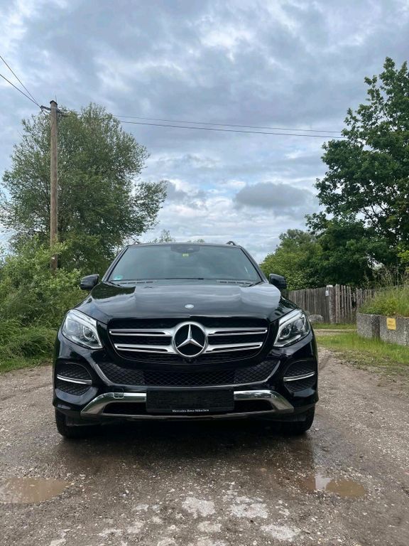 Image of Mercedes-Benz GLE 350