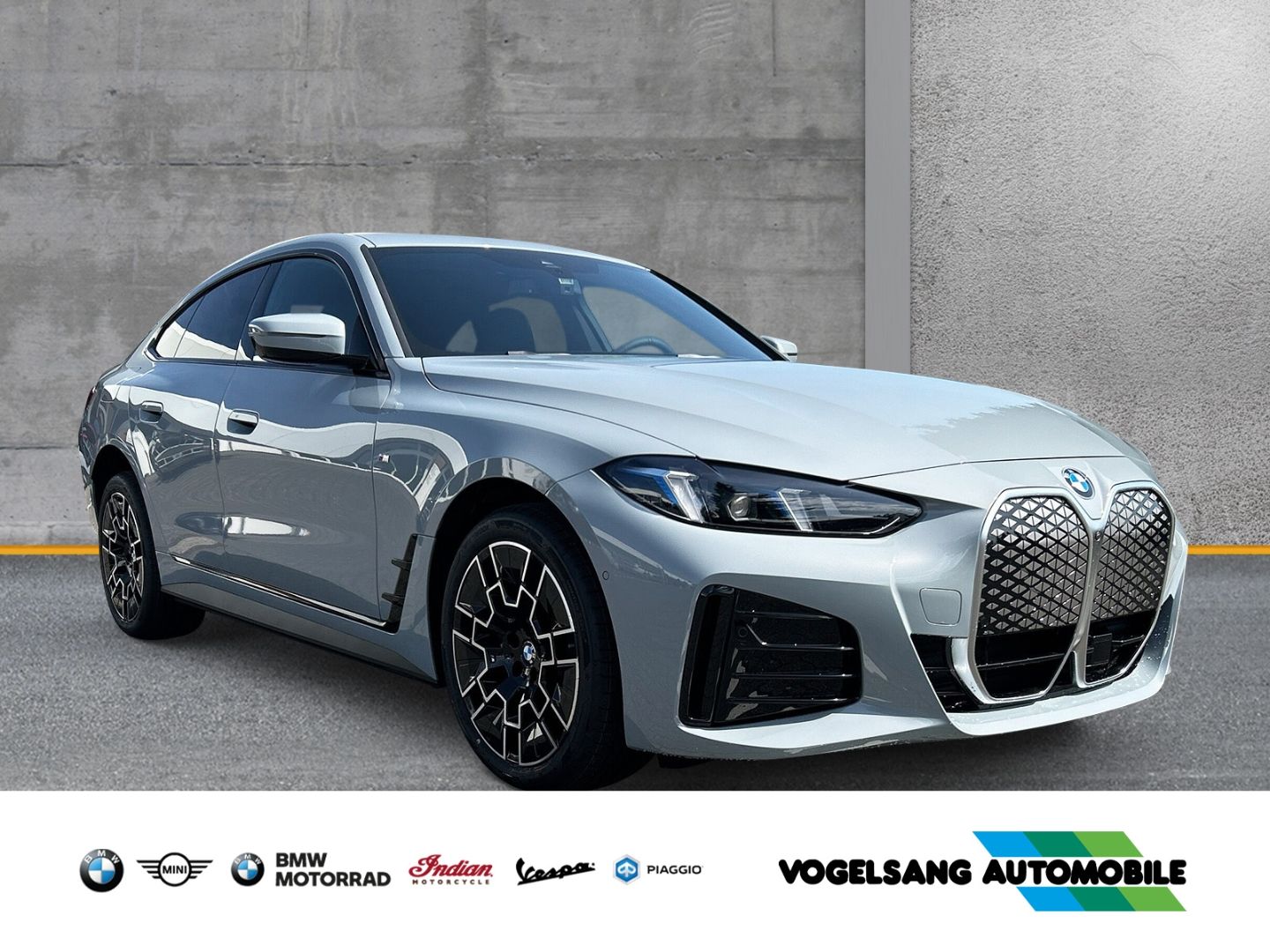 Fahrzeugabbildung BMW i4 eDrive35 Gran Coupe M Sport Harman/Kardon 19'