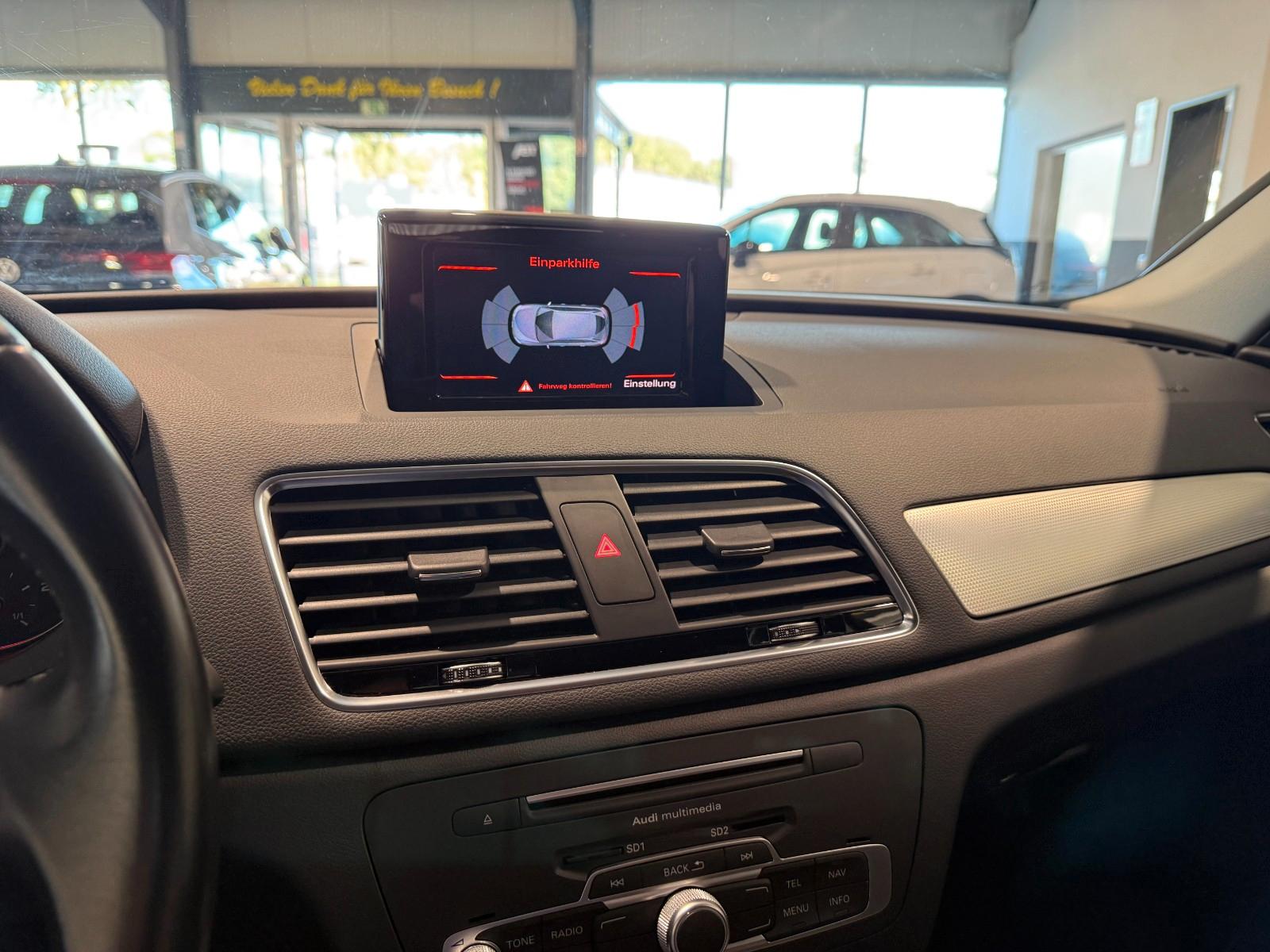 Audi Q3  S Line Sport  LED AHK  Navi