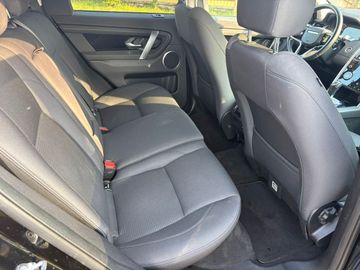 Land-Rover Discovery Sport - 12