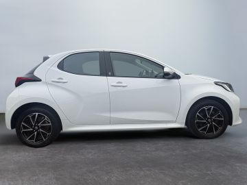 Toyota Yaris - 10